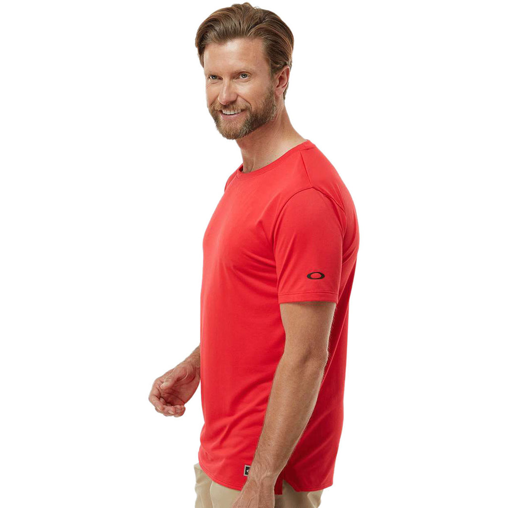 Oakley Men's Team Red Team Issue Hydrolix T-Shirt